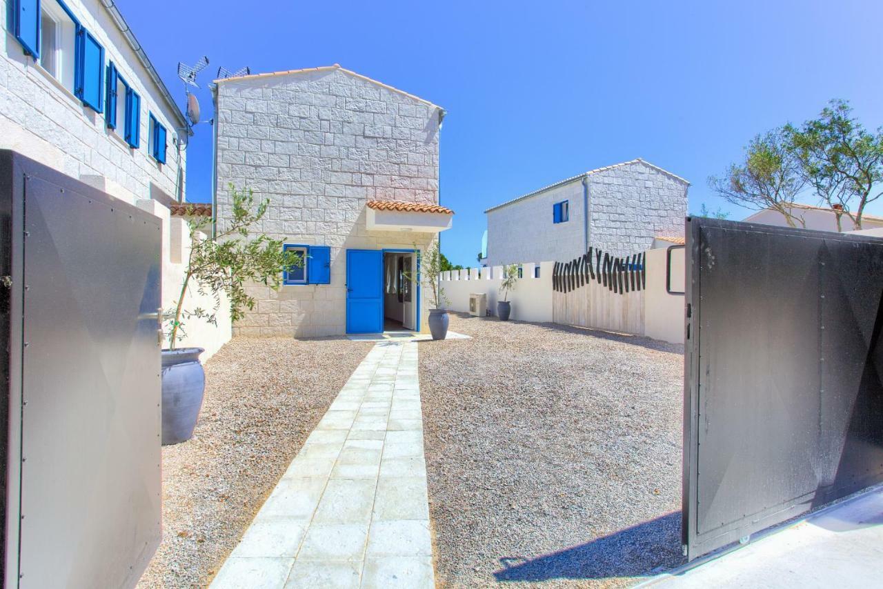 Pax Houses Vrh  Екстер'єр фото