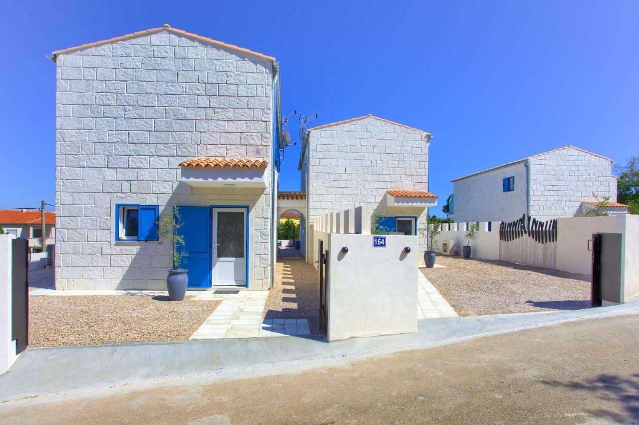Pax Houses Vrh  Екстер'єр фото