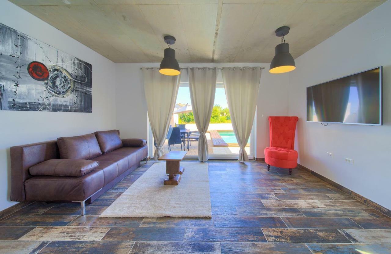 Pax Houses Vrh  Екстер'єр фото
